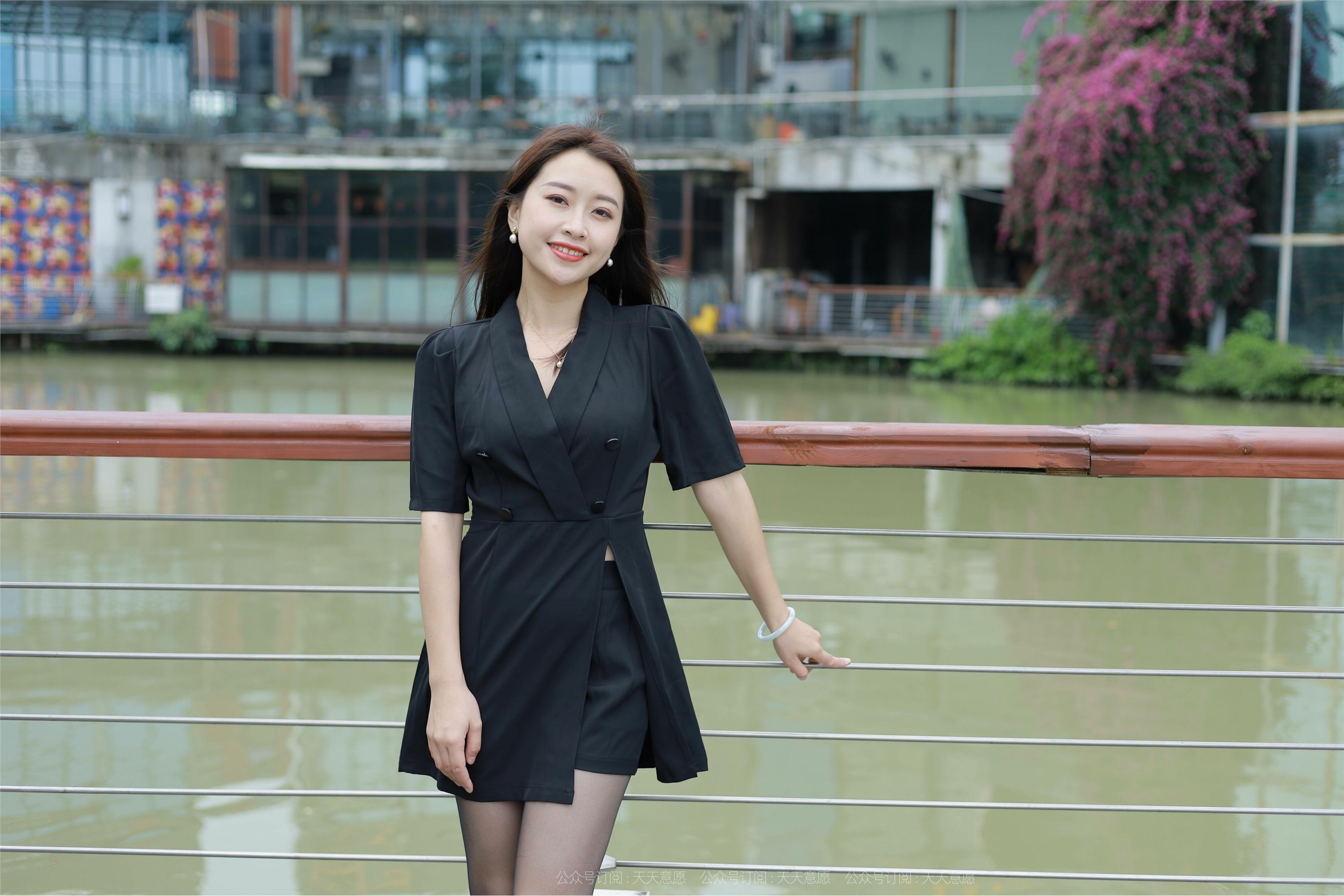 IESS异思趣向  2021.10.20 丝享家953：小婕《桥上的美女》